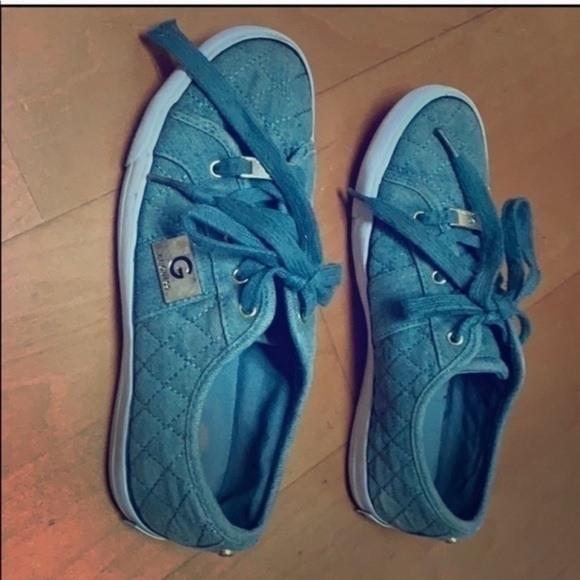 G by Guess Blue casual sneakers size 7M - Picture 1 of 8